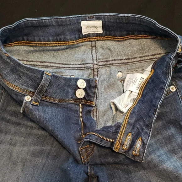 Hudson Jeans, Ginny Crop w/ cuffs, Size 28 - Picture 8 of 8